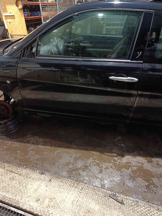 Porta frente esquerda LANCIA Ypsilon (843_)