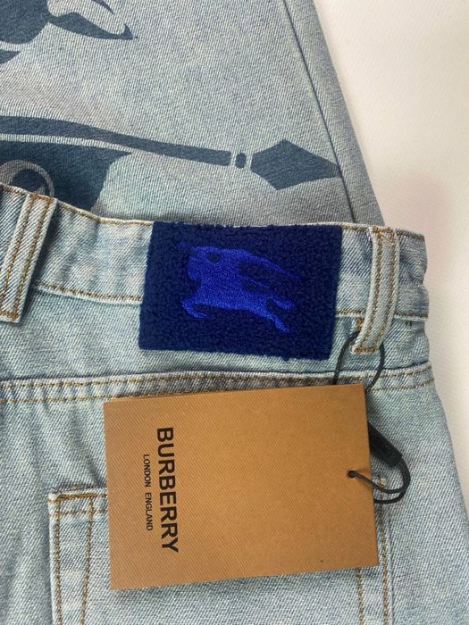 Джинси Burberry всі розміри в наявності!!