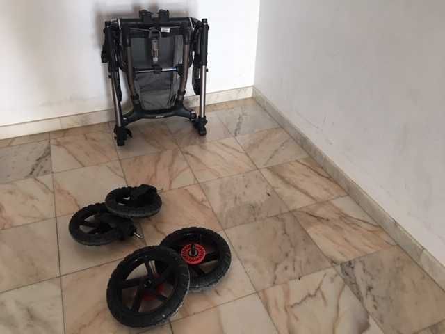 Carro passeio Jané Crooswalk