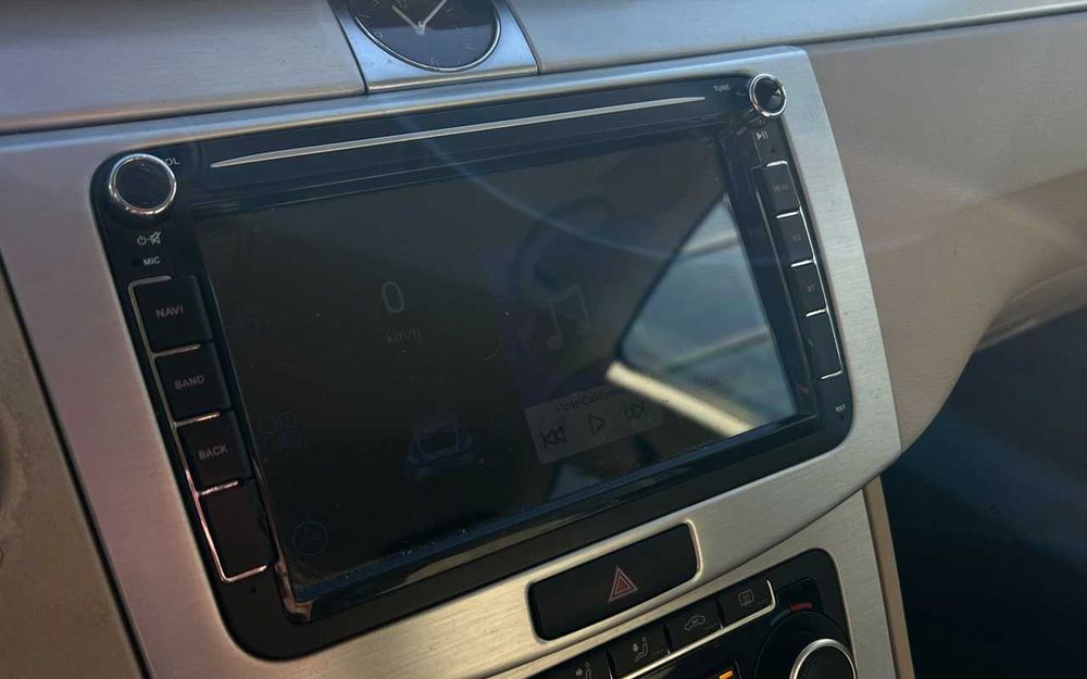Volkswagen CC 2011