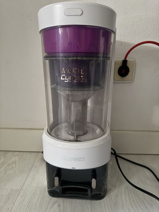 Robo aspirador Eureka
