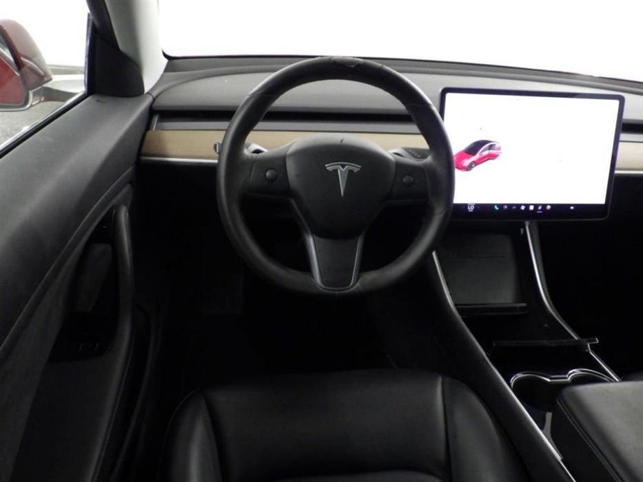 Tesla model 3 do ano 2019