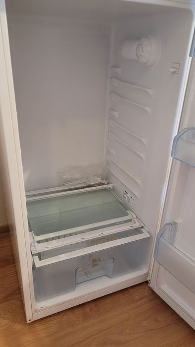 Lodówka Beko wys. 145cm