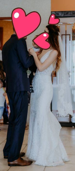 Suknia ślubna z trenem