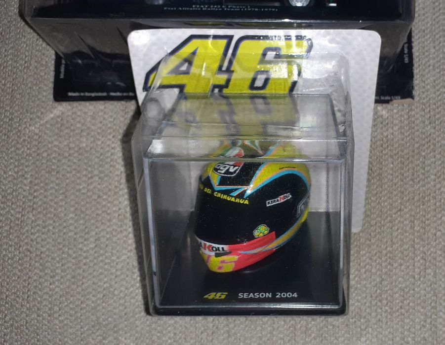 1/43 - Altaya - Rally (miniaturas) + Valentino Rossi Capacete