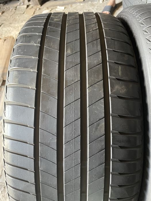 245/40 R19 Bridgestone Turanza T005 / 2шт./ 2022-2023 рік./ літо