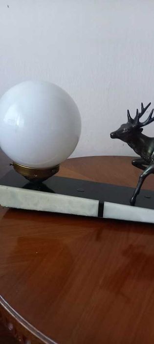 Lampka z jeleniem - w stylu Art Deco. Wysyłka