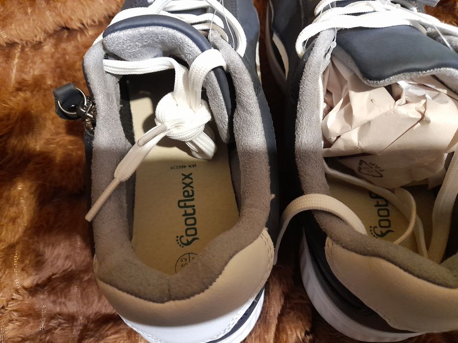 Adidasy z Wkładką Footflexx ''40''/Zamek+Sznurowanie/