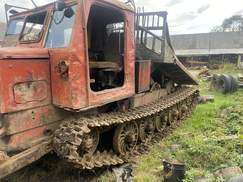 АТЗ ТТ-4 трелювальний гусеничний трактор тт4