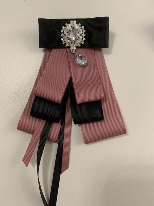 Oryginalna przypinka