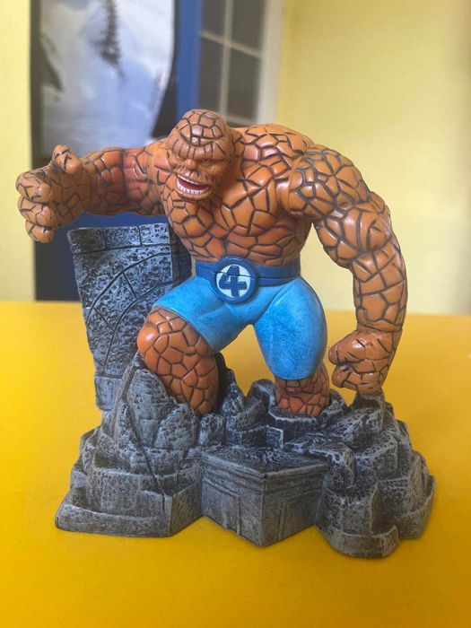 Marvel - Figurki bohaterów - Gratis Maska Spidermana!
