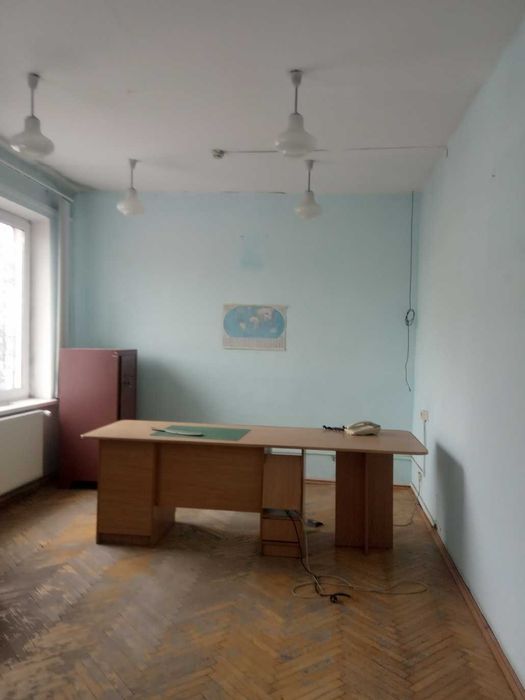 Частина будівлі 504,5 м2, Тлумач, вул. Кармелюка, 1