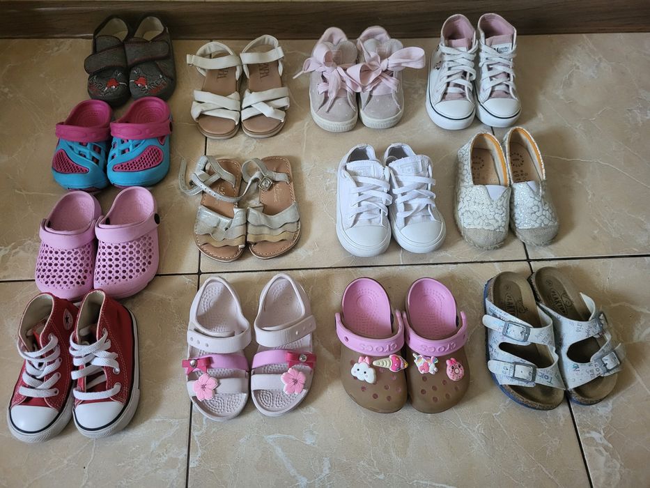 Гарне взуття для дівчинки / хлопчика ( Puma, Crocs,  Converse,  Zara, Primark,  Disney)