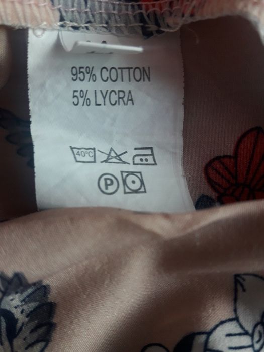 Легка зручна сукня