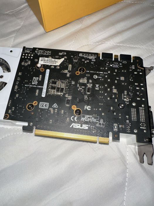 Продам відеокарту GTX 970 turbo