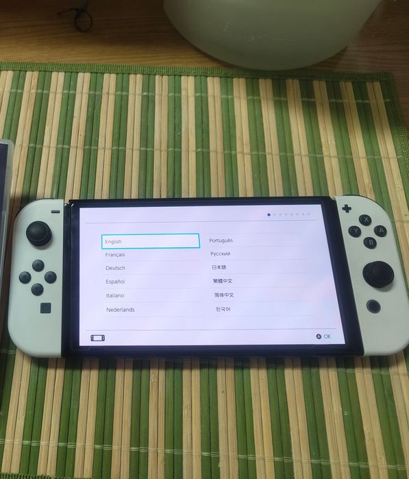 Switch OLED com acessórios