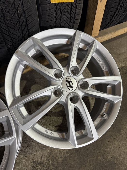 Литі диски кіа хюндай r16 5/114,3 6,5j et50 kia hyundai чудовий стан