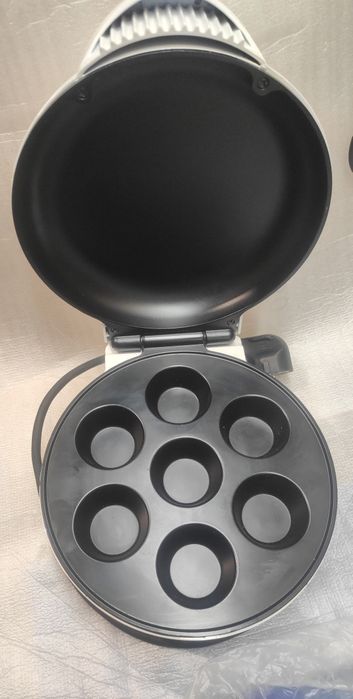 Elektryczny do pieczenia muffinek