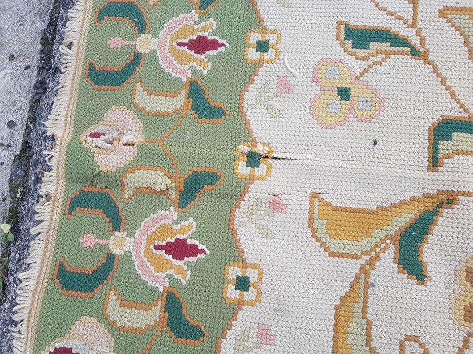 Tapete Arraiolos antigo 320x220