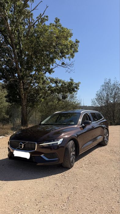 volvo v60 com todos os opciones disponiveis