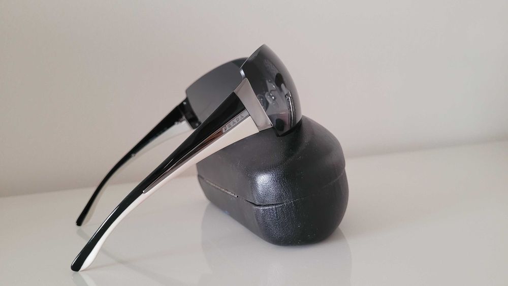 Óculos de sol Prada