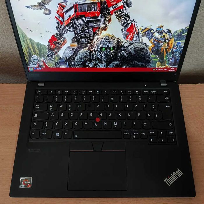 Потужний Lenovo X13 G1 13.3FHD/IPS Ryzen 5 Pro 4650U/8GB/SSD256/Vega6