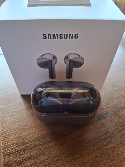 Sluchawki samsung Galaxy Buds3