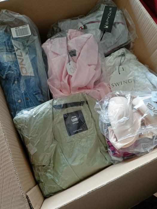 Wyprzedaż Zalando zwroty ubrania czysty zysk wyprzedaż A B + gratisy