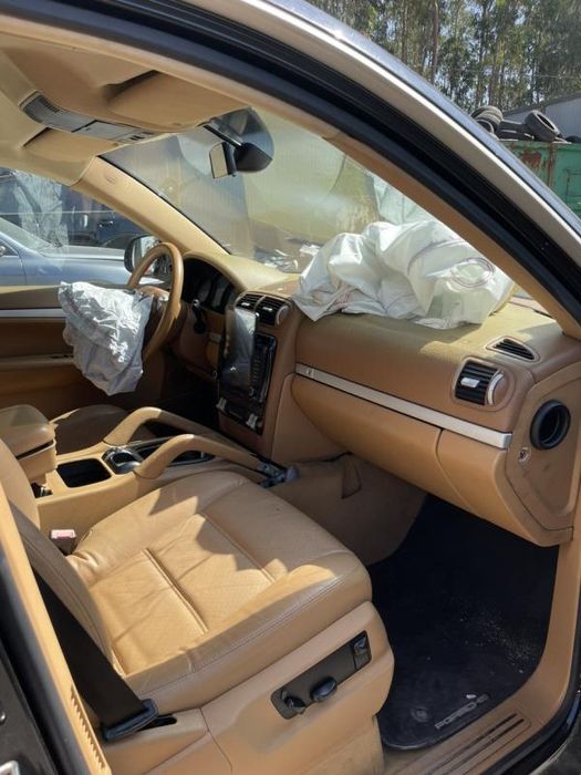 Para peças PORSCHE Cayenne (9PA)