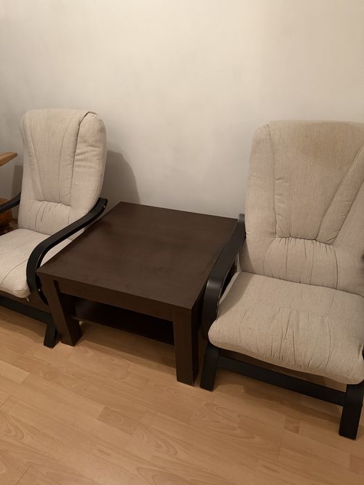 Fotel 2szt + stolik kawowy