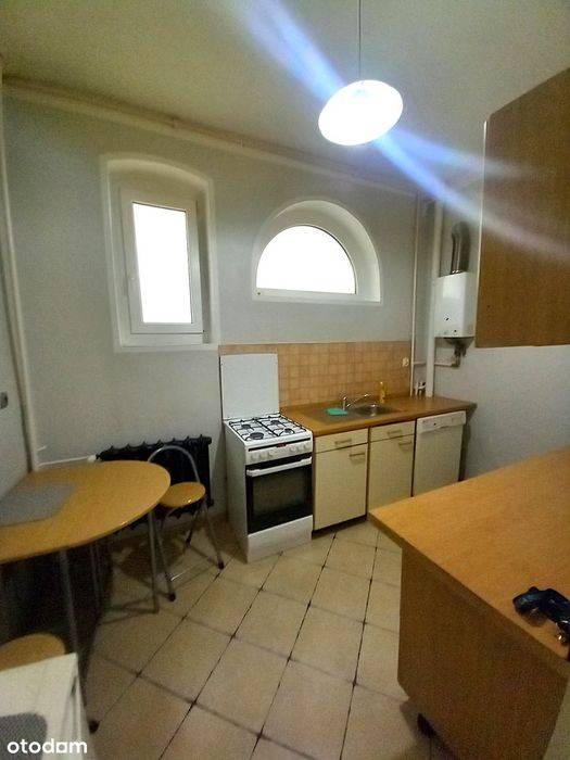 Na sprzedaż wyjątkowe, przestronne mieszkanie w zabytkowej kamienicy