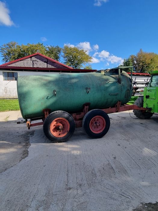 Beczkowóz-Beczka 4000L