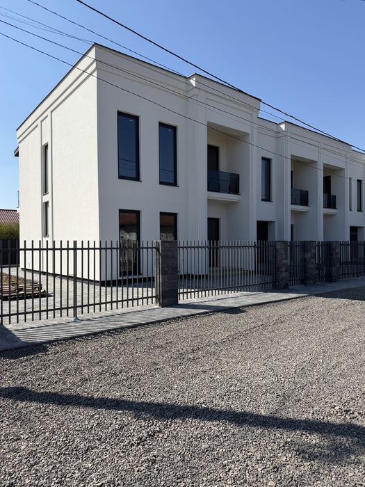 Продаж таунхаусів в м. Ужгород.