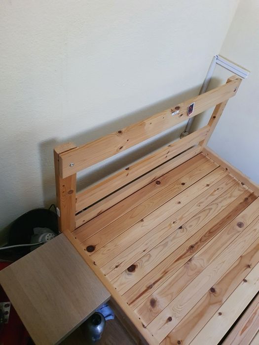 Cama, estrado e colchao 90x200