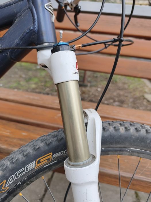 Велосипед  Santa Cruz Superlight