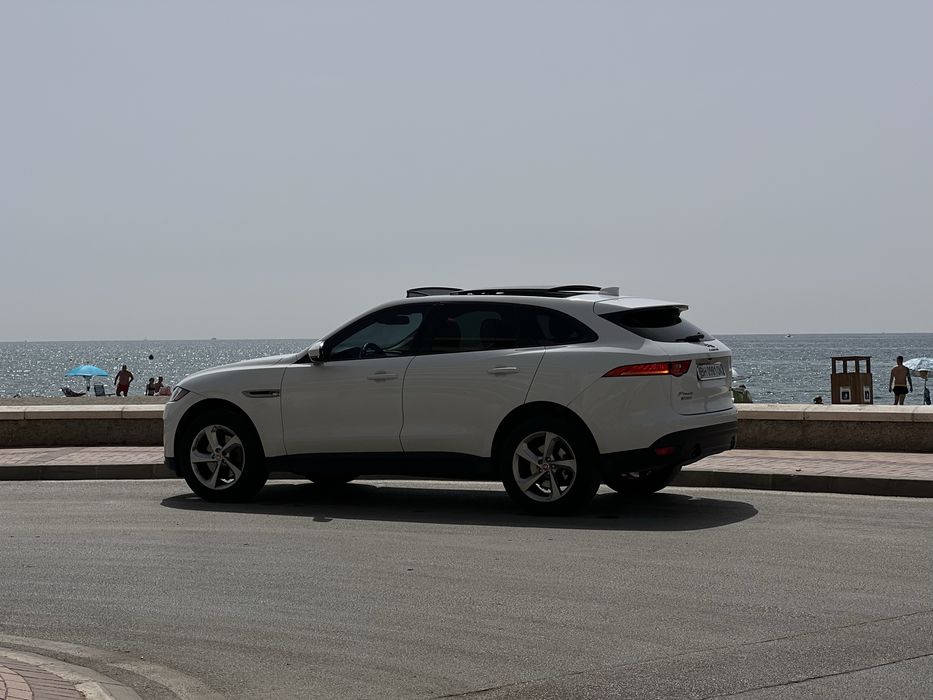 Продам Ягуар Ф-пейс. 2018 г, 300л. сил.