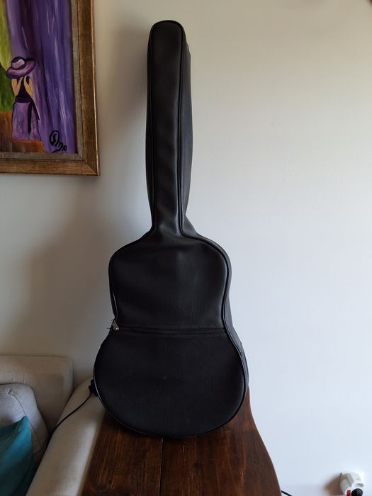 Guitarra como nova