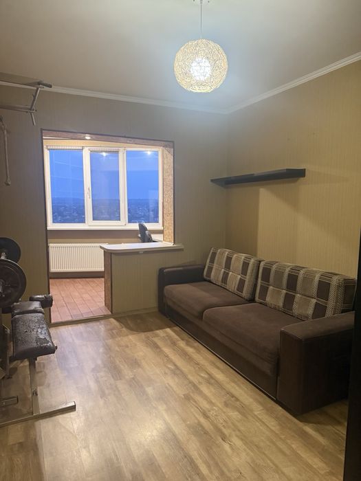 Продається 3 квартира з автономним опалення  .
