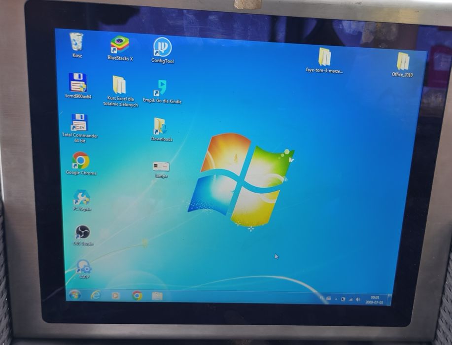 Przemysłowy monitor LCD ADM electronic TAURUS LINE 19" IP67