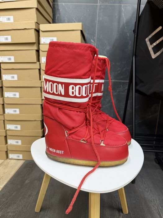 Оригінальні Moon Boot червоні розмір 35-38