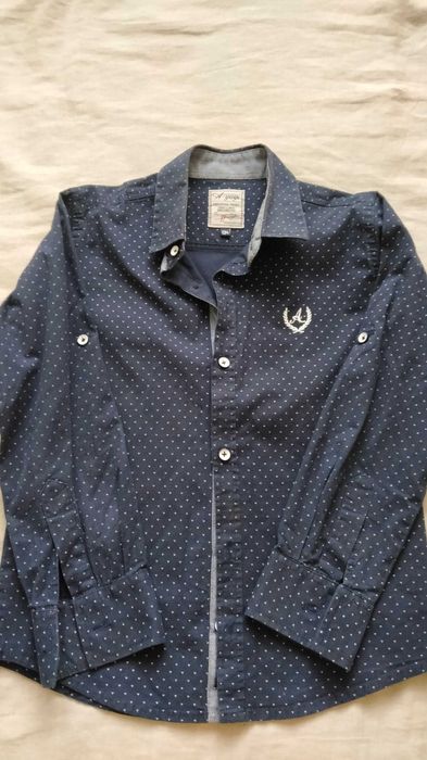 Фірмова рубашка, сорочка в школу