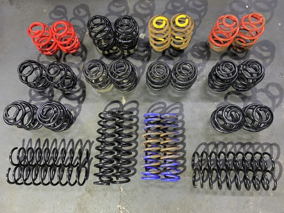 Пружины BMW E39 E46 Седан Универсал Пружини БМВ Е46 Е39 Пружина Шрот