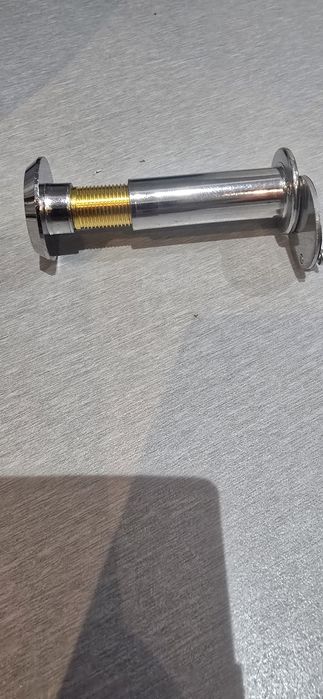 Wizjer do drzwi wejściowych