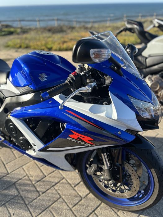 Suzuki gsxr750 k8