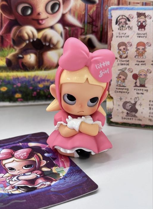 Фигурка Pop Mart Zsiga Let It Be 