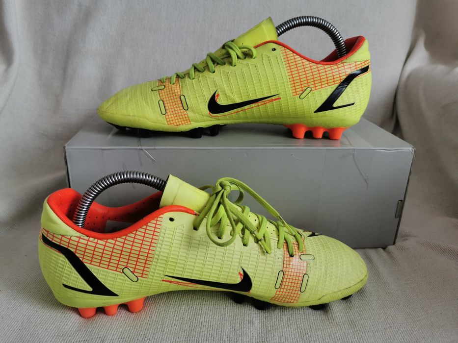 Nike Mercurial Vapor XIV buty piłkarskie korki lanki 40,5