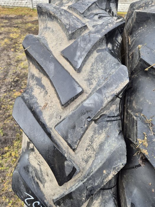 Opony 12.4-32  12.4r32