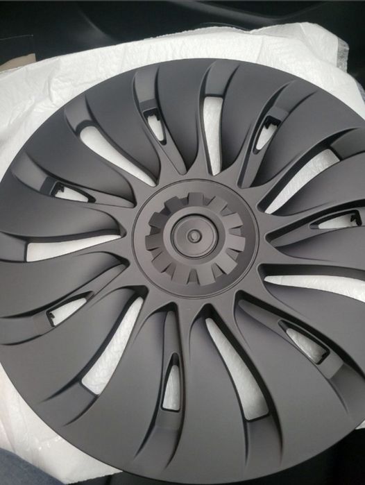 Продам ковпаки на тесла model y