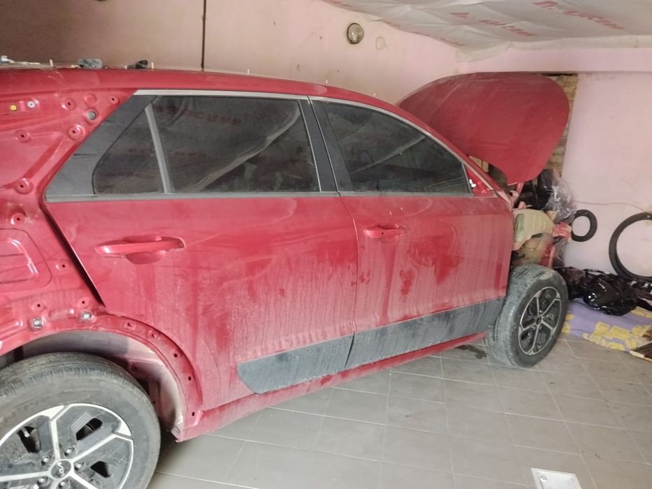 Двері Кіа ніро Kia niro 2023