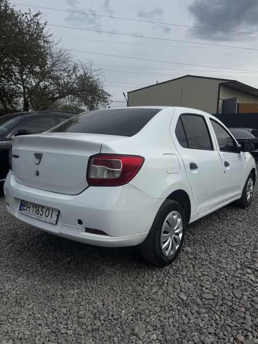 Dacia Logan 2016 год 1.2л Газ-Бензин Механика